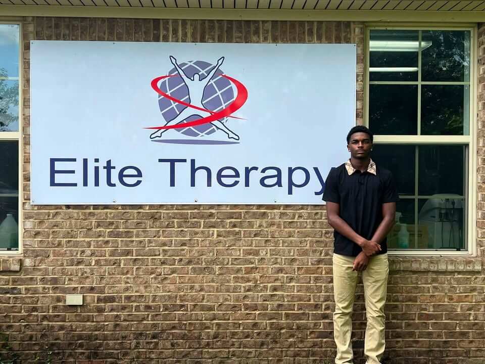 🏥Baldwyn Senior Kmauryen Johnson had the opportunity to shadow at Elite in Baldwyn today